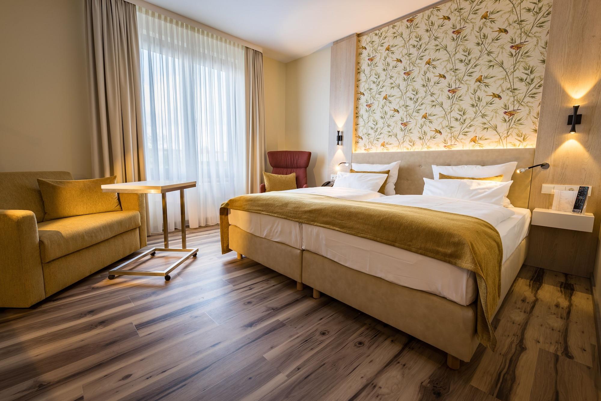First Inn Hotel Цвиккау Экстерьер фото