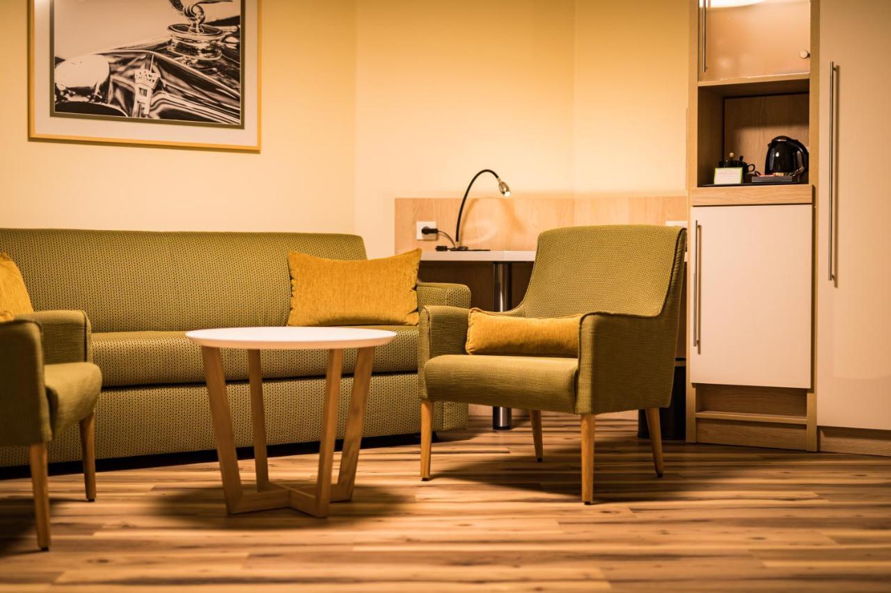 First Inn Hotel Цвиккау Экстерьер фото