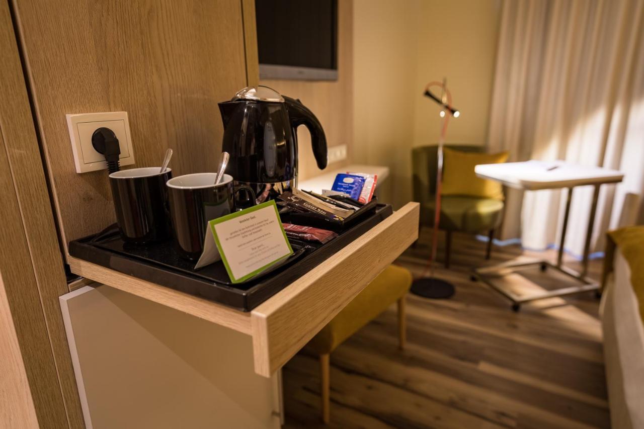 First Inn Hotel Цвиккау Экстерьер фото