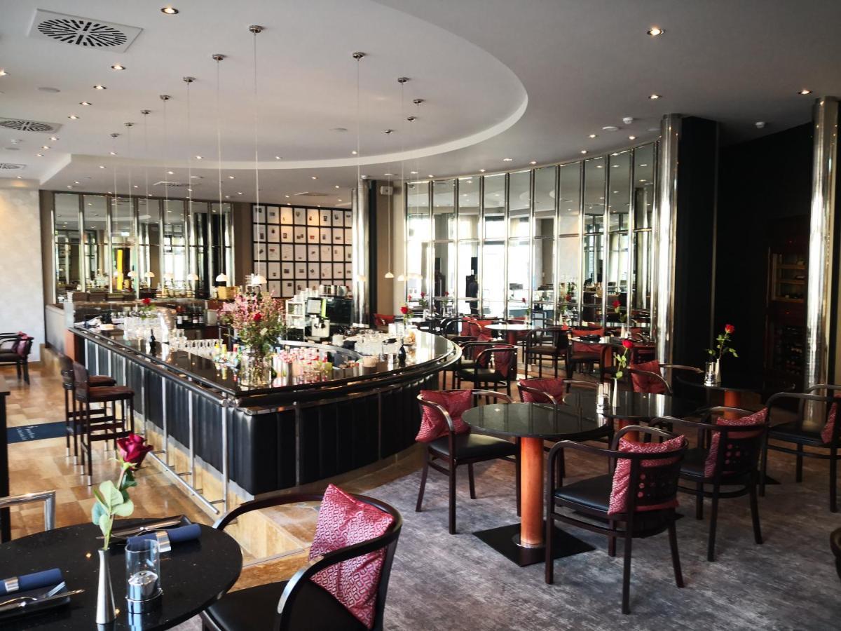 First Inn Hotel Цвиккау Экстерьер фото