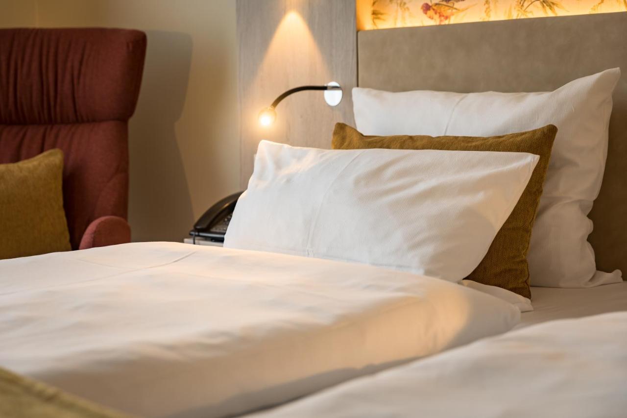 First Inn Hotel Цвиккау Экстерьер фото