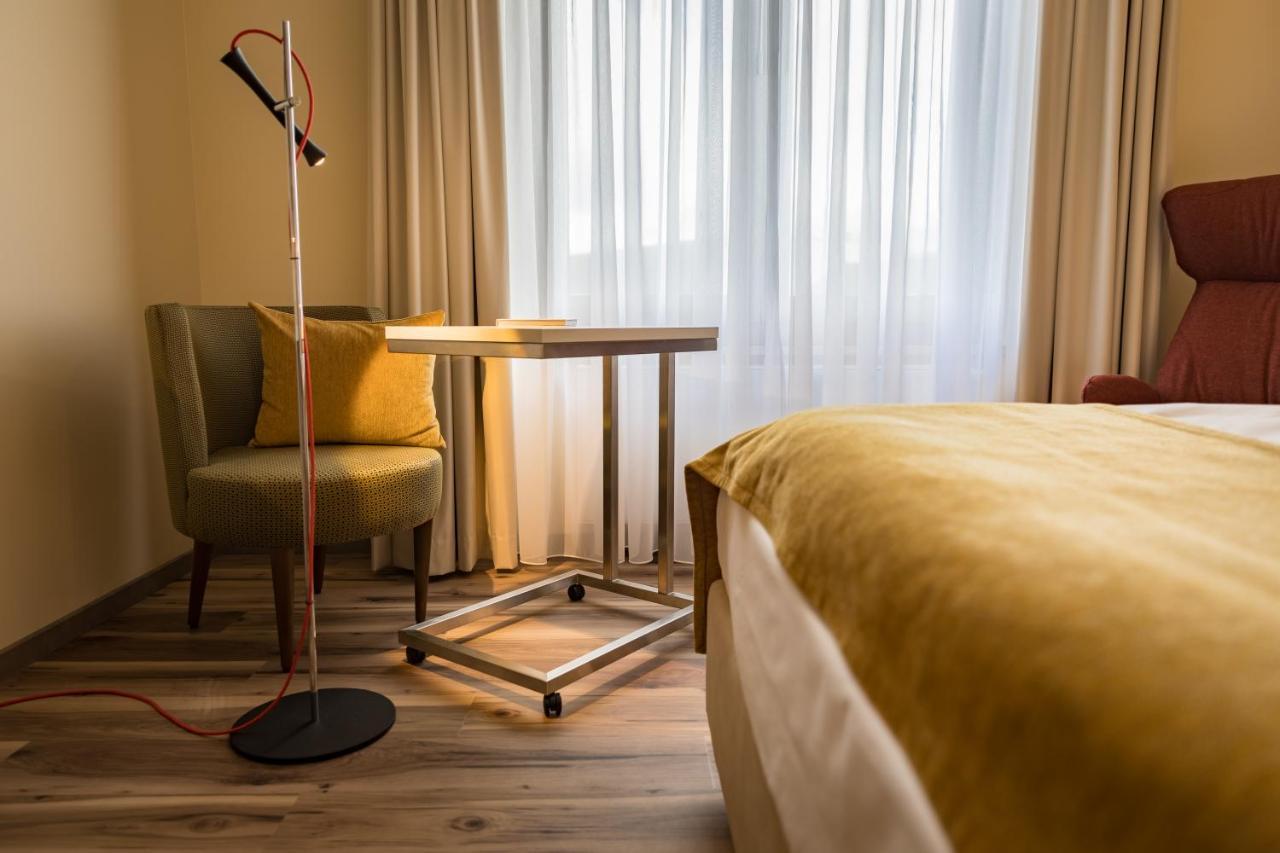 First Inn Hotel Цвиккау Экстерьер фото